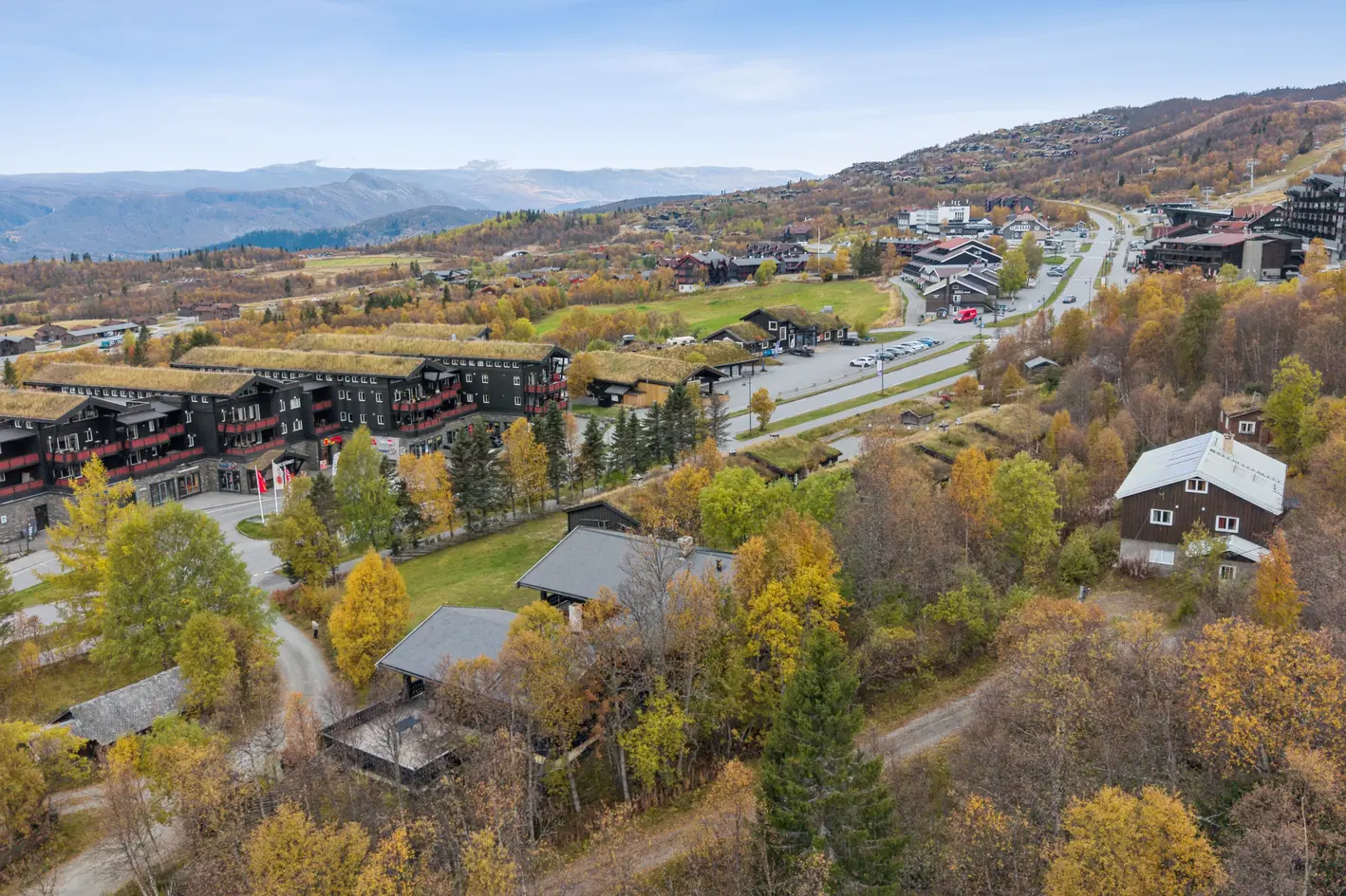 Romslig og innholdsrik halvpart av tomannsbolig i sentrum av Beitostølen! photo 2