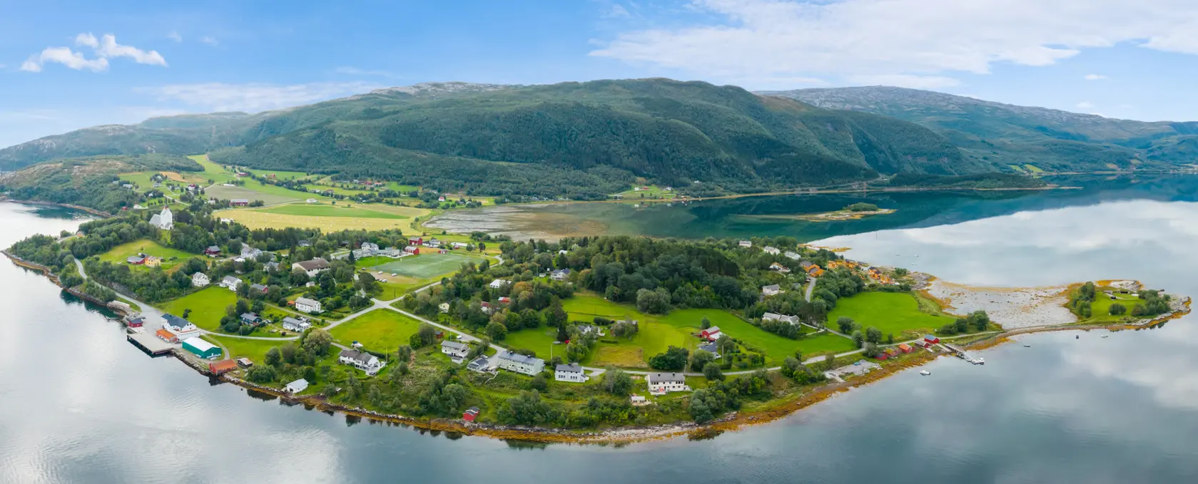 House in skjerstad - More
