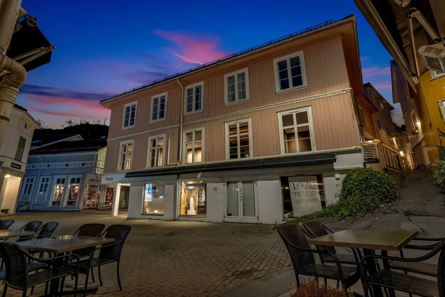 Trappefri selveierleilighet midt i Kragerø by med beliggenhet i 2. etasje, enkel adkomst photo 3