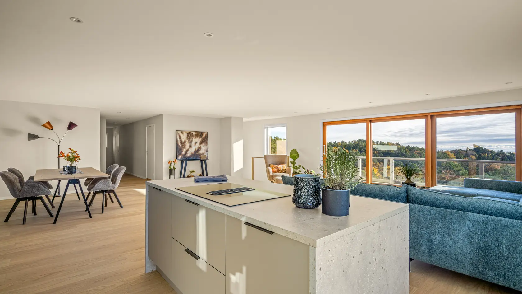 Stor enebolig med spektakulær panoramautsikt-4 soverom-oppgradert med alle overflater-2 nye bad og kjøkken-ikke boplikt photo 2