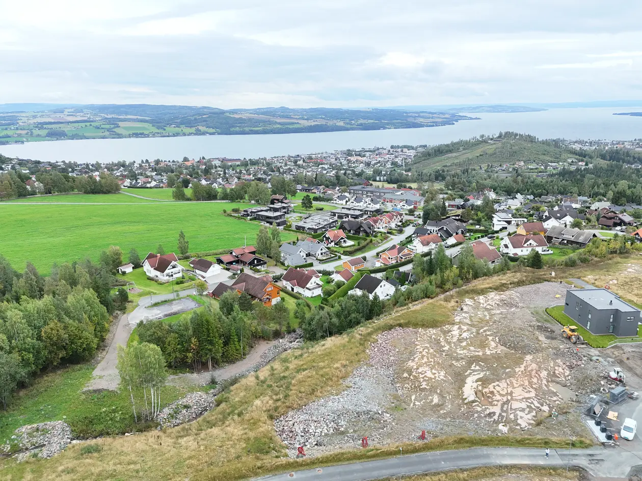 Byggeklar boligtomt - meget fin beliggenhet nær marka på Øverby - Flott utsikt photo 3