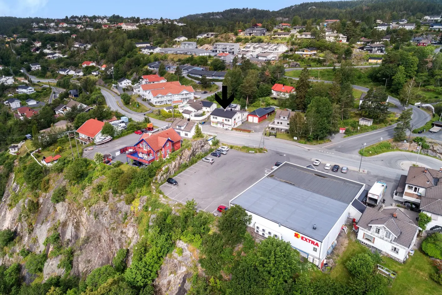 409m2 bolig midt i sentrum av Helle|Tre godkjente utleiedeler med gode leieinntekter! photo 3