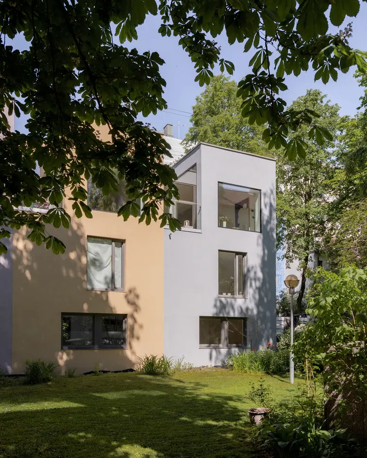 2 av 3 solgt. Nytt byhus med meget høy standard i enderekke.Tilbaketrukket og rolig. 5 års garanti. photo 4