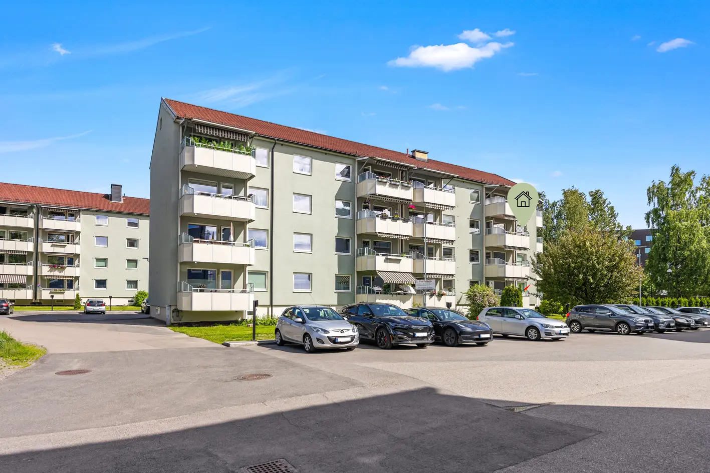 2-roms i 3. etg. med solrik balkong og parkering m/ EL-bil lader | Bad oppgradert 2025 av brl. | IN-ordning photo 3