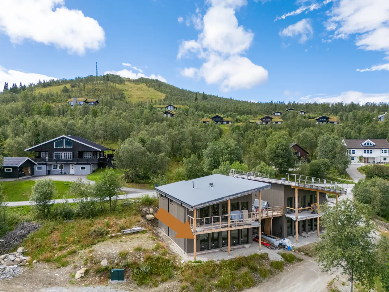 Flott nybygd leilighet i massivtre - 3 soverom - Nærhet til både sentrum og skisporet
