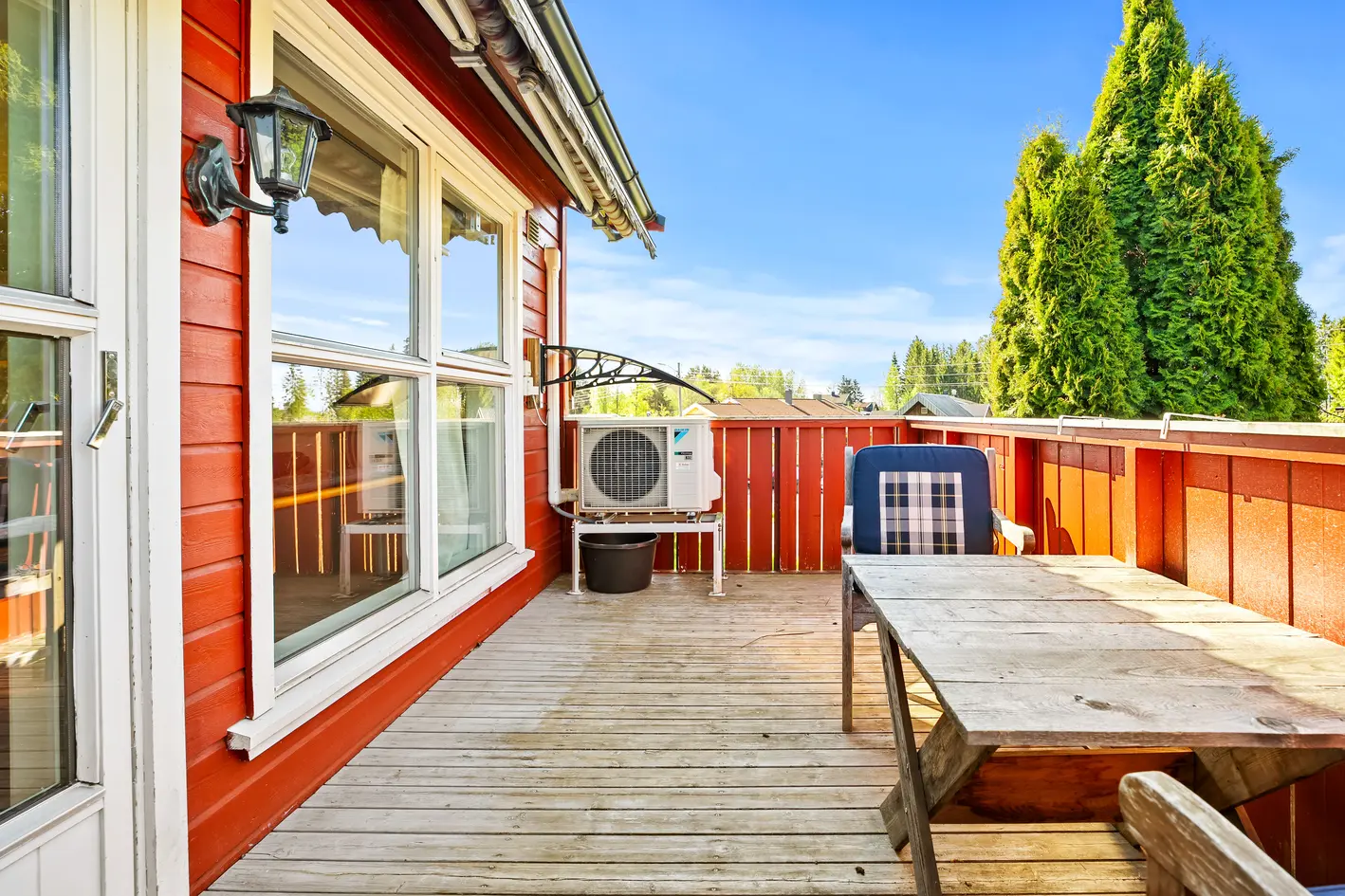 3-roms andelsleilighet i 2. etg. med gode solforhold | Balkong, peisovn og varmepumpe | Garasje med elbillader-opplegg photo 4