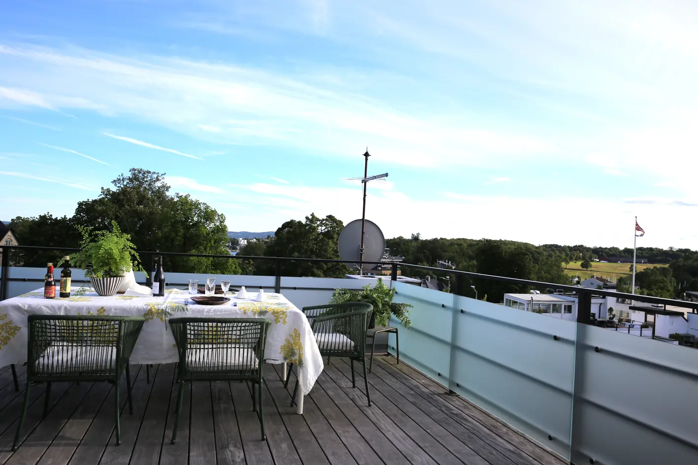 Funkisperle/townhouse på Frogner, Heia. Fantastisk takterrasse med utsikt mot Bygdøy og Oscars Hall. Sol fra morgen til kveld. photo 5