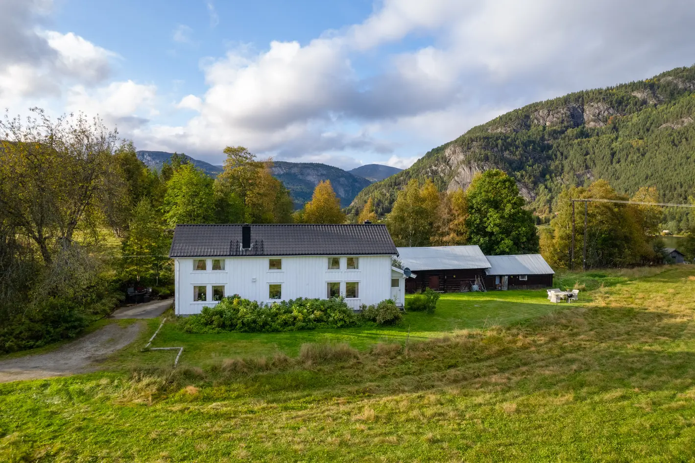 Idyllisk beliggende småbruk i Setesdal med ferdig regulert hyttefelt photo 2