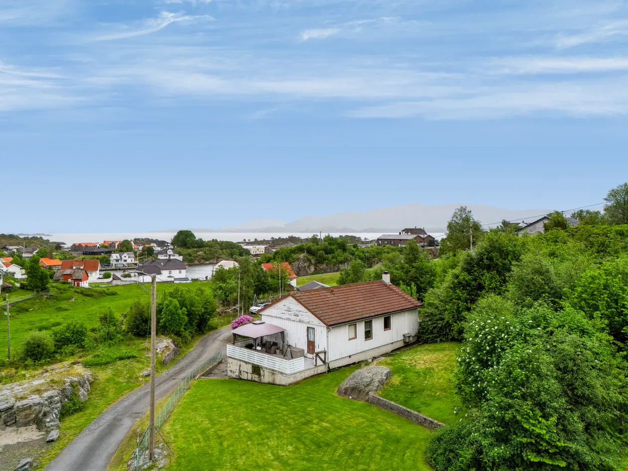 Romslig enebolig med stor tomt | Gode solforhold | Kort vei til sjø og turterreng photo 3