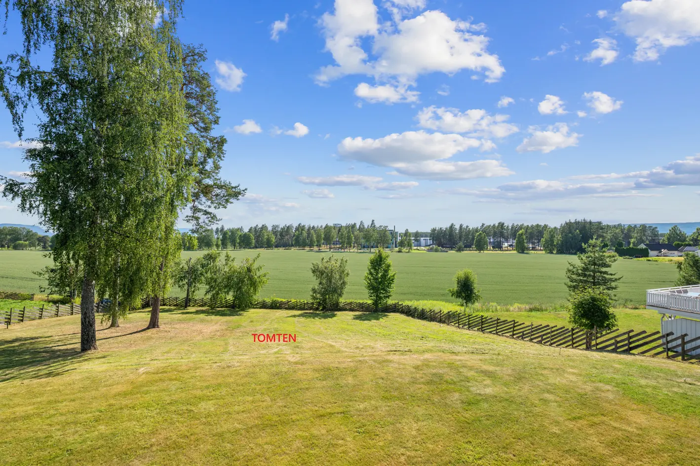 Her kan du realisere boligdrømmen, omgitt av grønt landskap og god plass. photo 4
