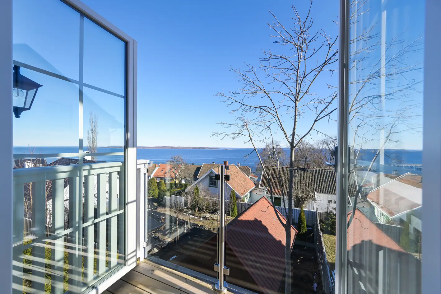 Rålekker halvpart av tomannsbolig (2021) - 3 stuer - 3 bad - flotte uteplasser - solrikt - panorama sjøutsikt! photo 3
