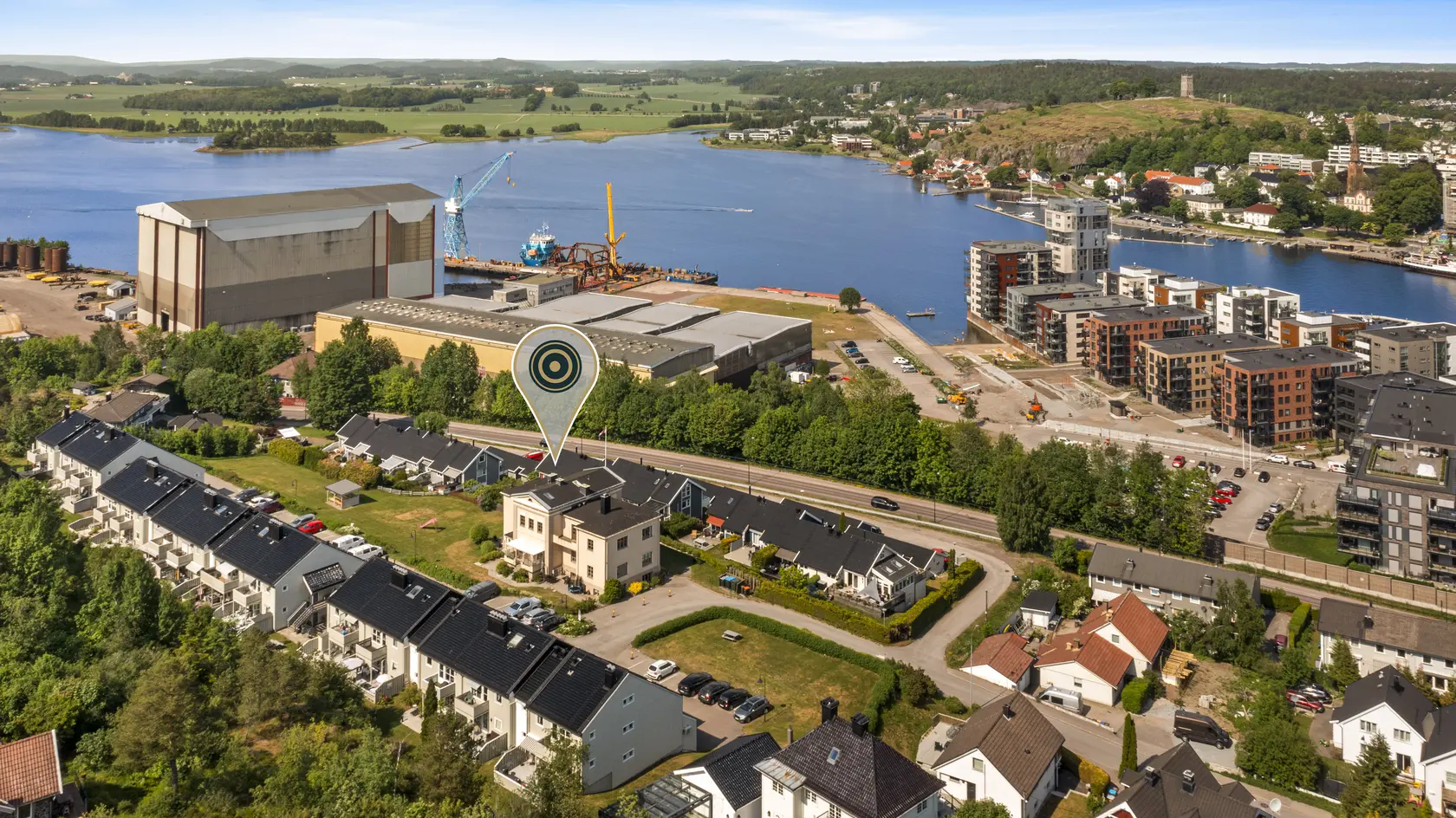 Unik toppleilighet i Villa Fagerheim – 2 soverom, 2 bad, hems, solrik balkong og gjennomført eksklusive detaljer! photo 2
