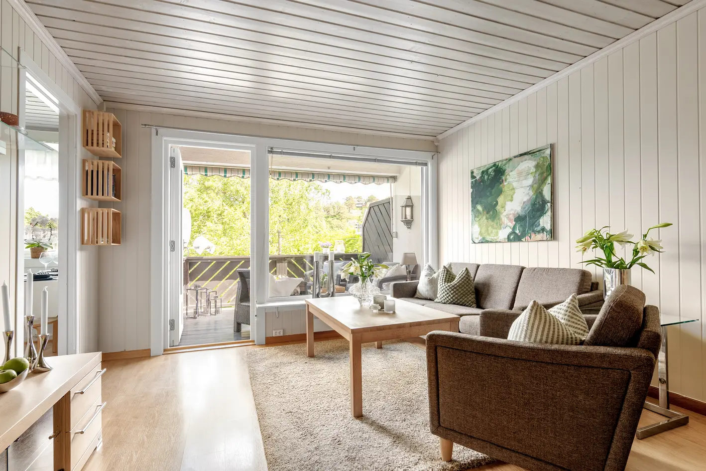 2-roms andelsleilighet i høy 1. etasje, med lite innsyn og morgensol på altanen. Lave kjøpsomkostninger. Tett på marka. photo 5