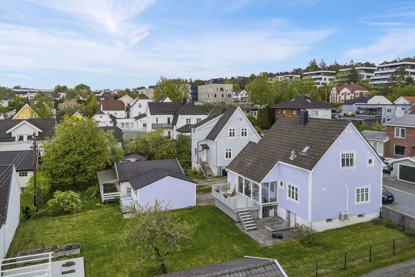 Eneboligen Villa Lavendel - Stor hage -Vinterhage - Garasje