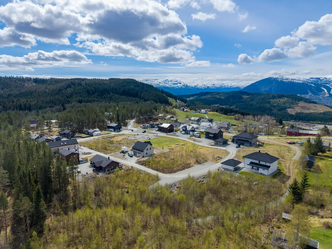 8 tomter til salgs i barnevennlig og solrikt område på Kyte. photo 3