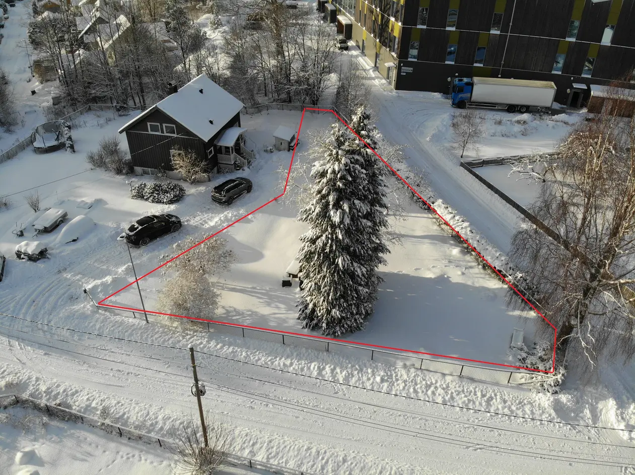 Boligtomt beliggende i stille og rolig blindvei - gangavstand til skole og barnehager, samt flotte turområder i marka! photo 2