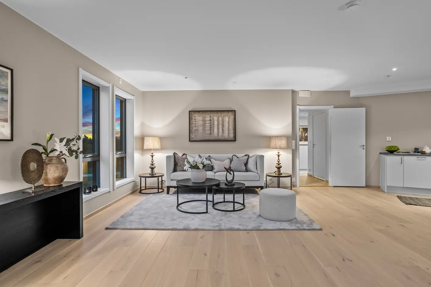 Moderne 4-roms selveier fra 2023 | 2 bad | Vannbåren gulvvarme | Garasjeplass | Balkong | Heis - View 5