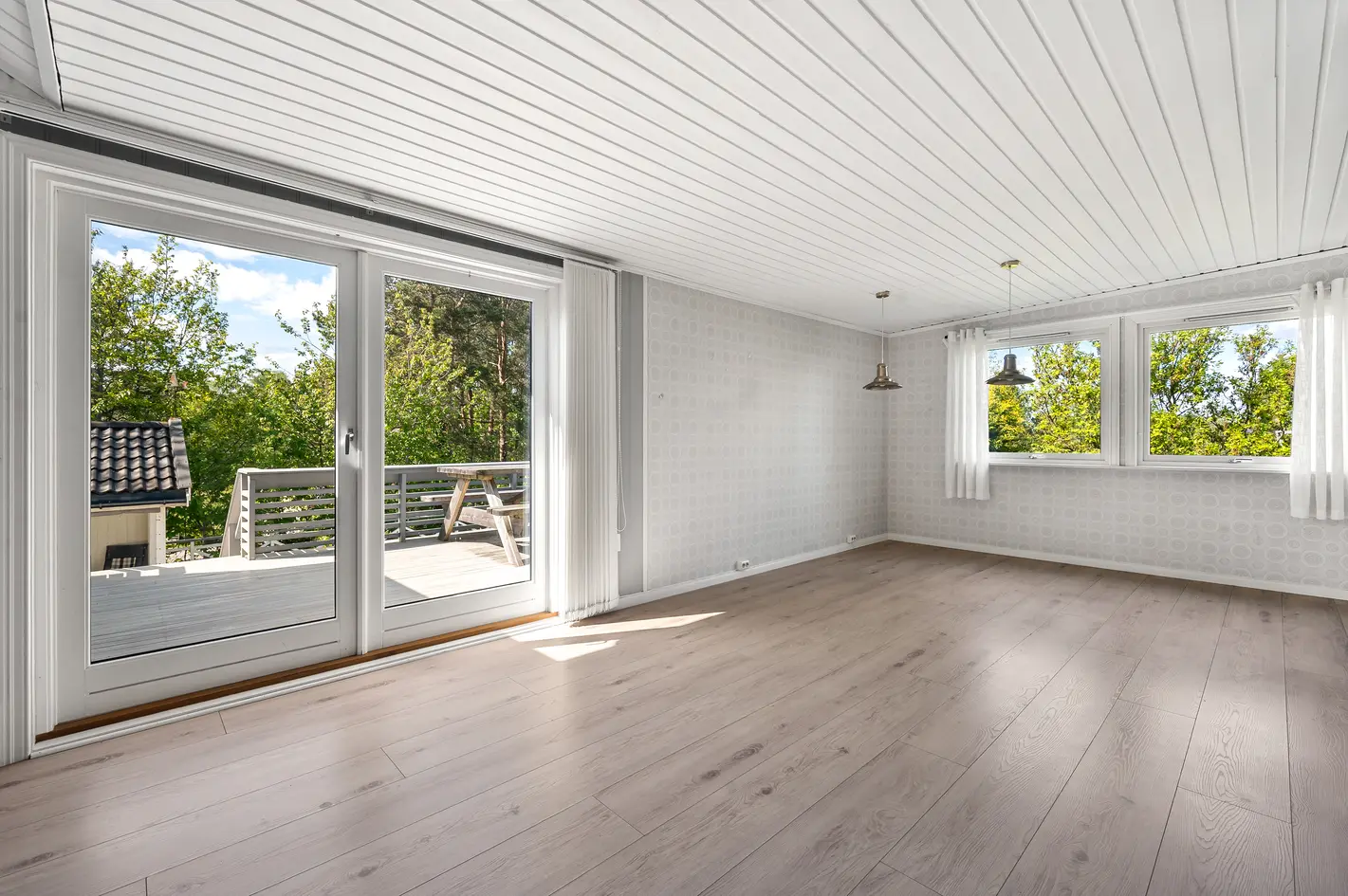 Innholdsrik familiebolig o/3 plan - Fleksibel planløsning - Solrike uteplasser - Familievennlig & etterspurt beliggenhet photo 3