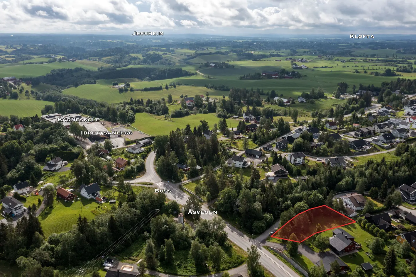 Solrik boligtomt på 1 269 kvm regulert til boligformål - BYA = 25%. Barnevennlig beliggenhet og nærhet til Romeriksåsen! photo 5