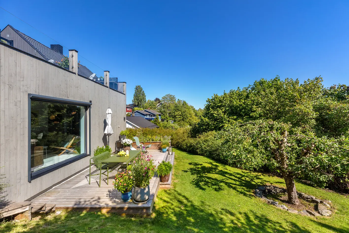 Påkostet familiebolig m/ hybel | Tilbygg fra 2018 | Innerst i rolig stikkvei | Takterrasse | Kort vei til T-bane photo 3