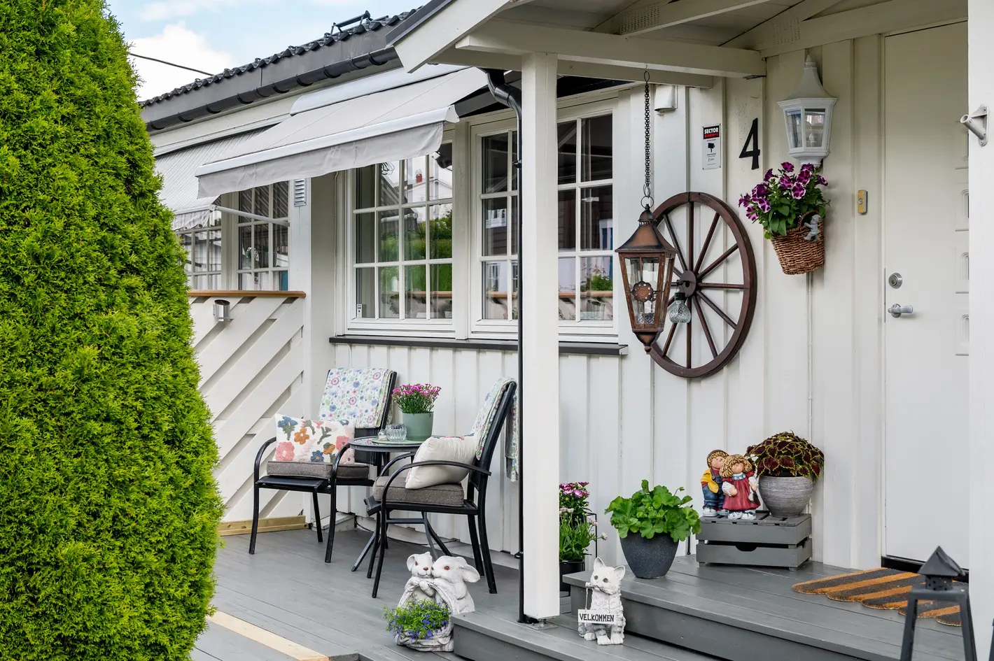 Koselig rekkehus på Vindingstad i veldrevet borettslag over to plan med fine uteplasser, 2 soverom og kjøkken fra 2015. - View 5