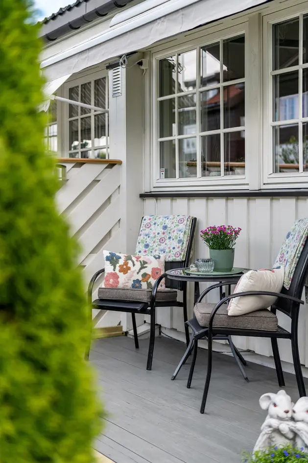 Koselig rekkehus på Vindingstad i veldrevet borettslag over to plan med fine uteplasser, 2 soverom og kjøkken fra 2015. - View 6