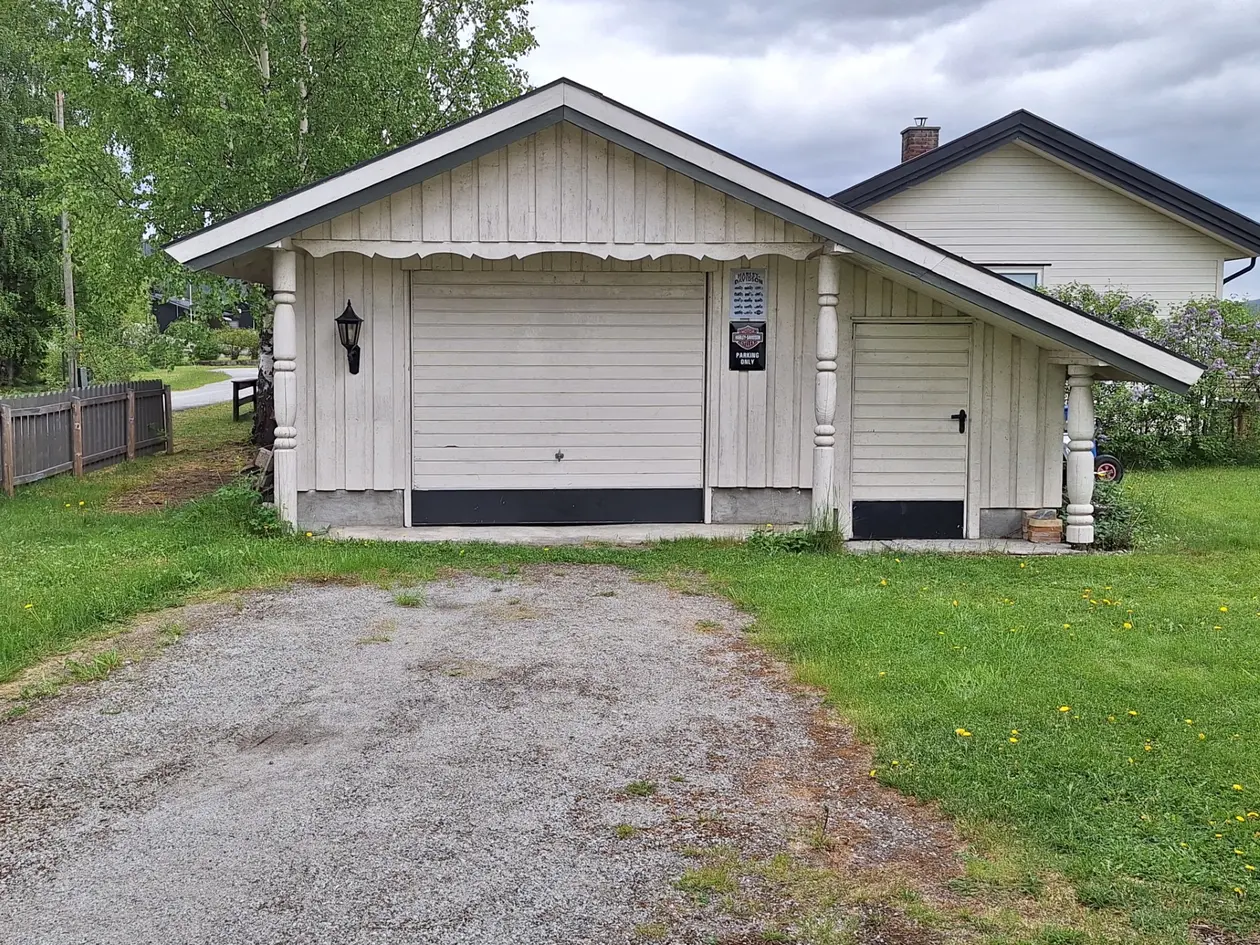 Koselig enebolig på flott opparbeidet tomt! Gode solforhold - Fin planløsning - Garasje. photo 5