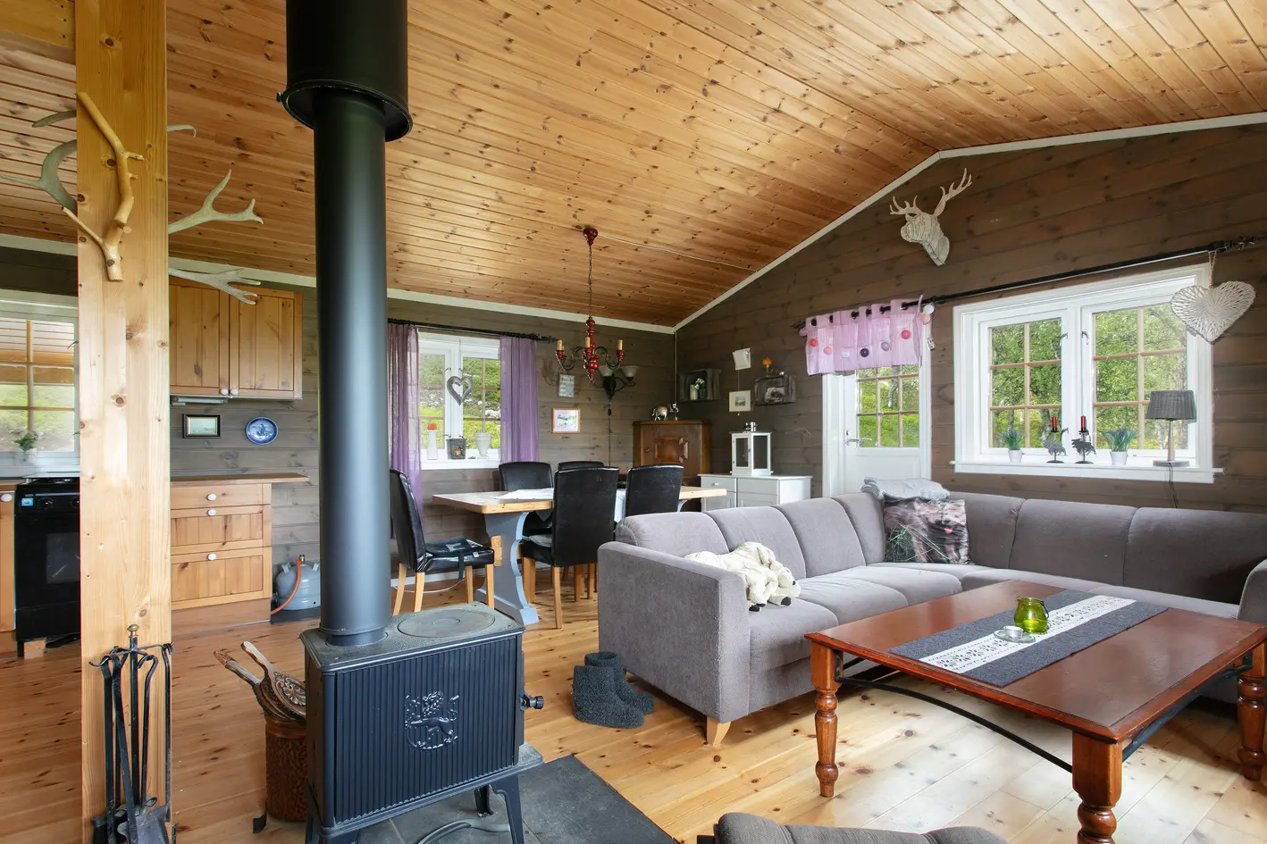 Fritidsbolig på Dalsida | 2 soverom | Terrasse  | Stille og rolig beliggenhet - Bilde 2