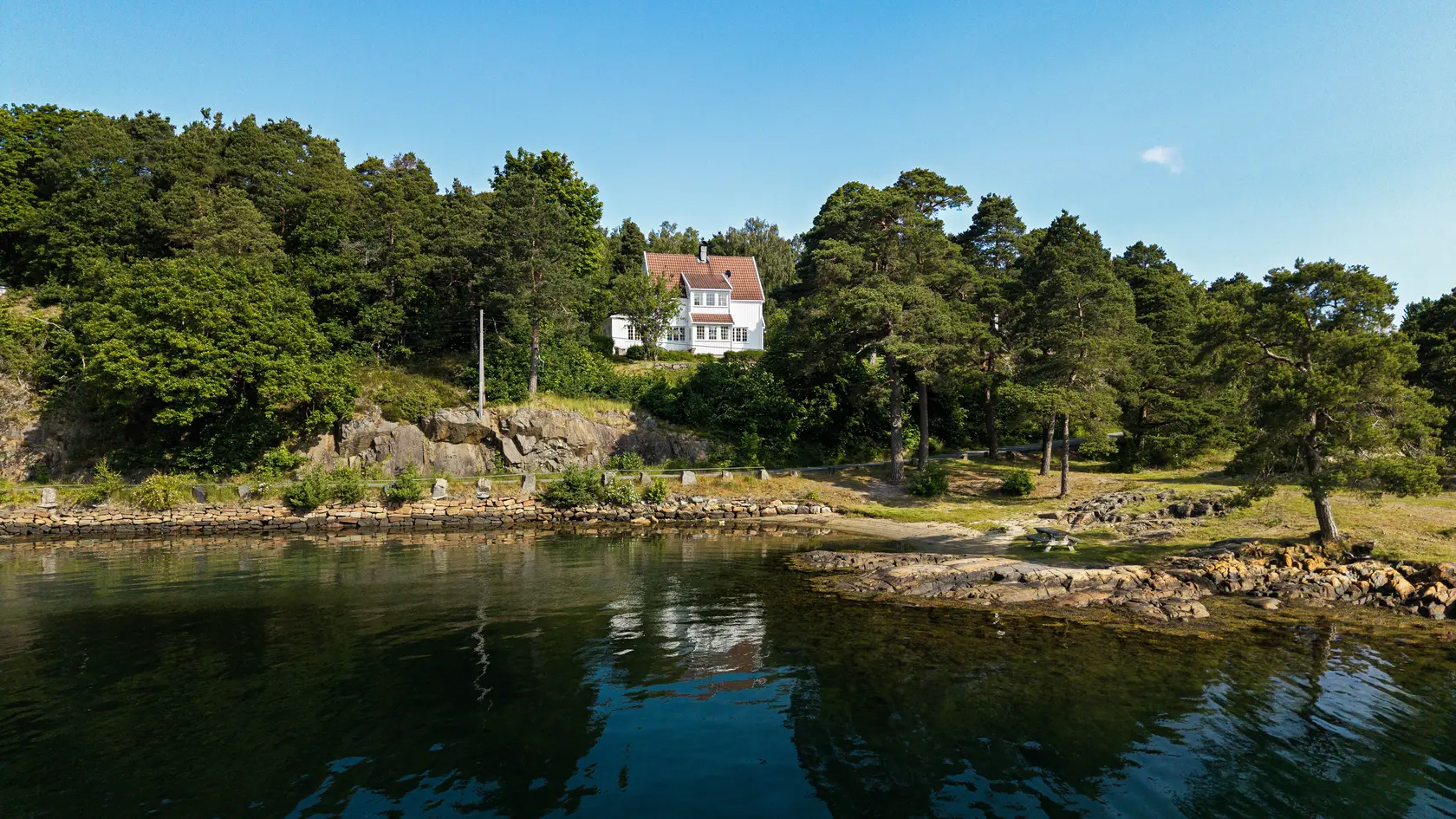 Innholdsrik enebolig med sjel og moderne løsninger - brygge - flott utsikt til Tromøysund - ikke boplikt photo 2