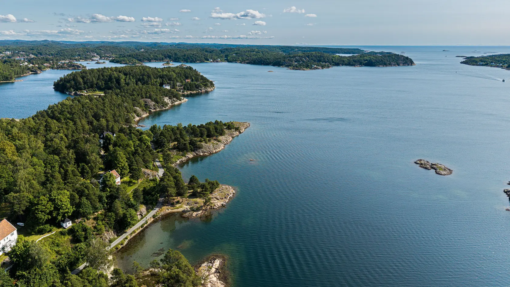Innholdsrik enebolig med sjel og moderne løsninger - brygge - flott utsikt til Tromøysund - ikke boplikt photo 5