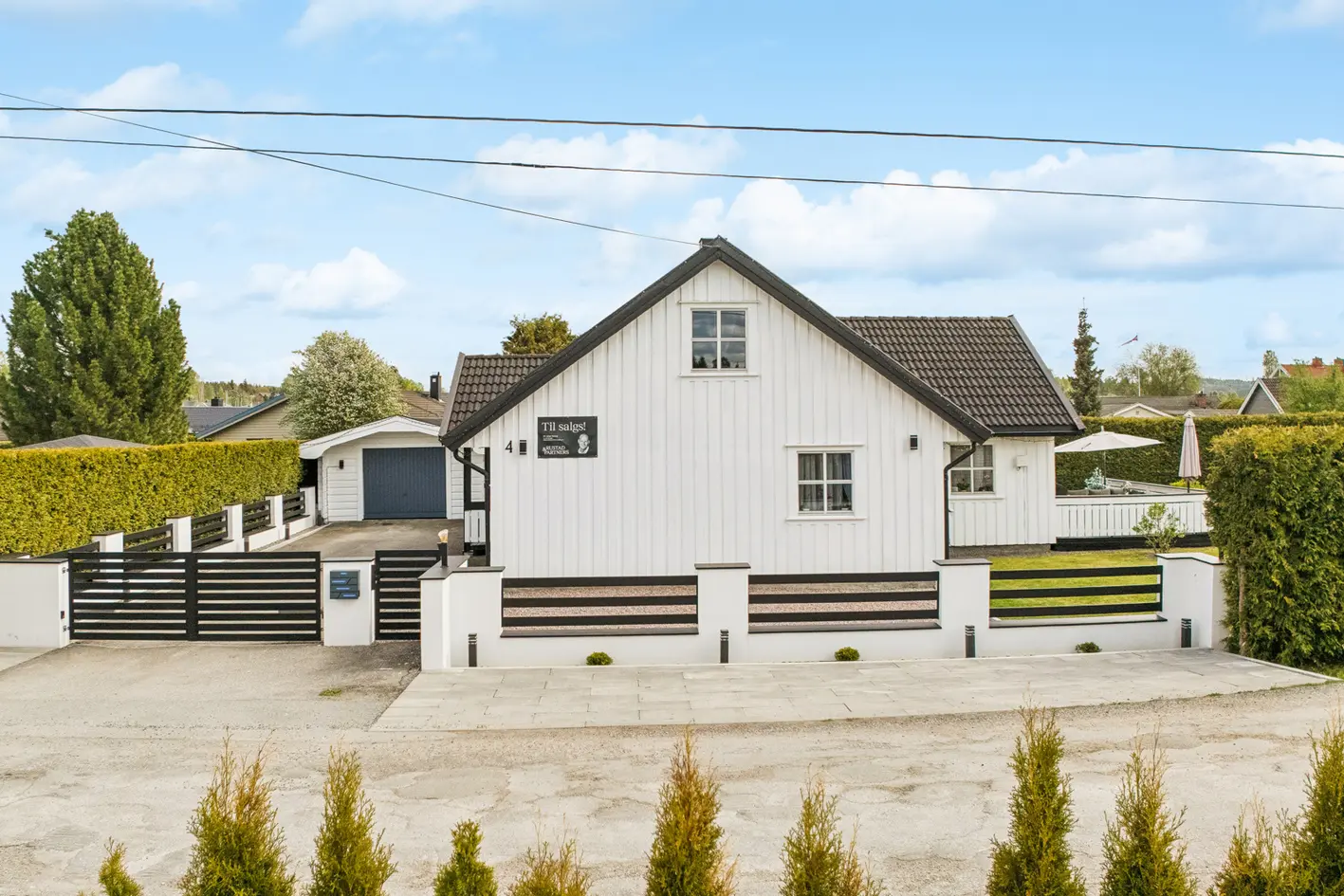 Flott familiebolig på Hanstad med 4 soverom, flere oppholdsrom, stor hage og garasje. Nær skole og barnehage. photo 3