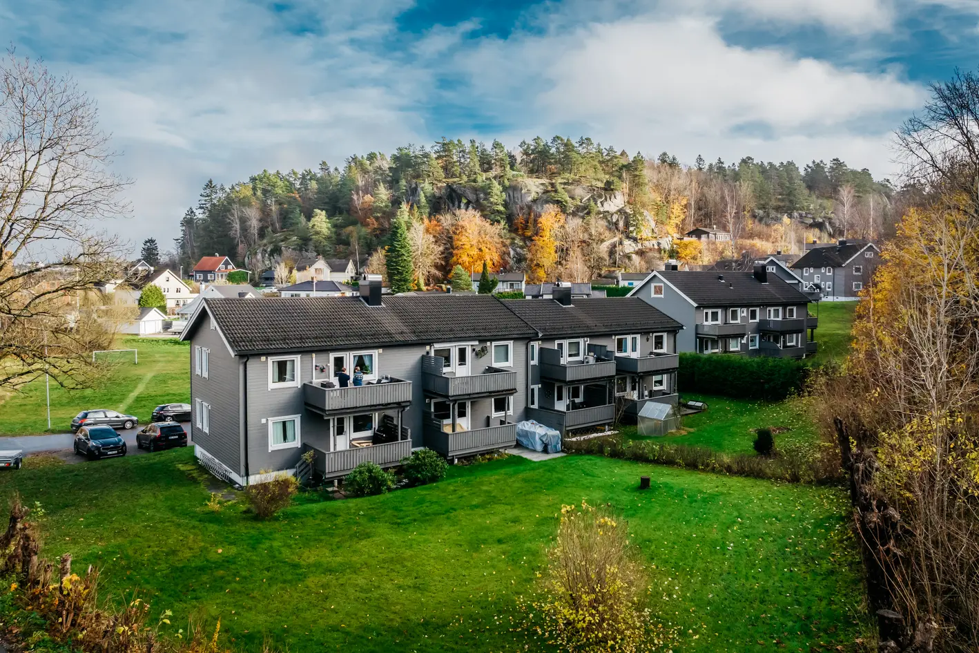 Pen leilighet i 2 etg- Ny og bedre planløsning -2 soverom og vestvend balkong. photo 3