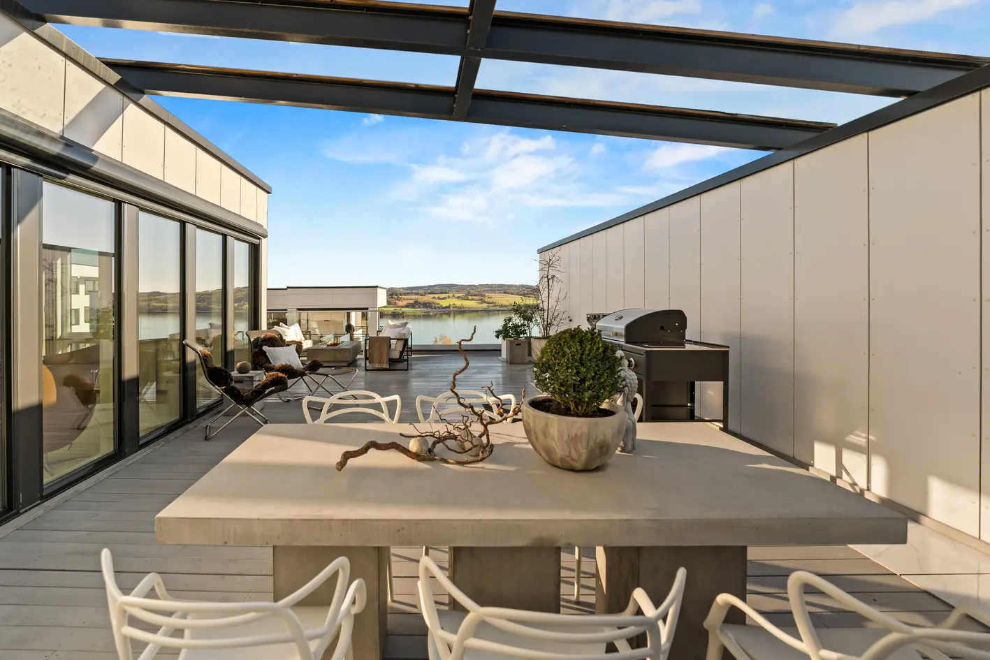 Lekkert, moderne enderekkehus (2018) med god standard (kun TG1)- Takterrasse på 62 kvm m/storslått utsikt! Garasjeplass photo 5