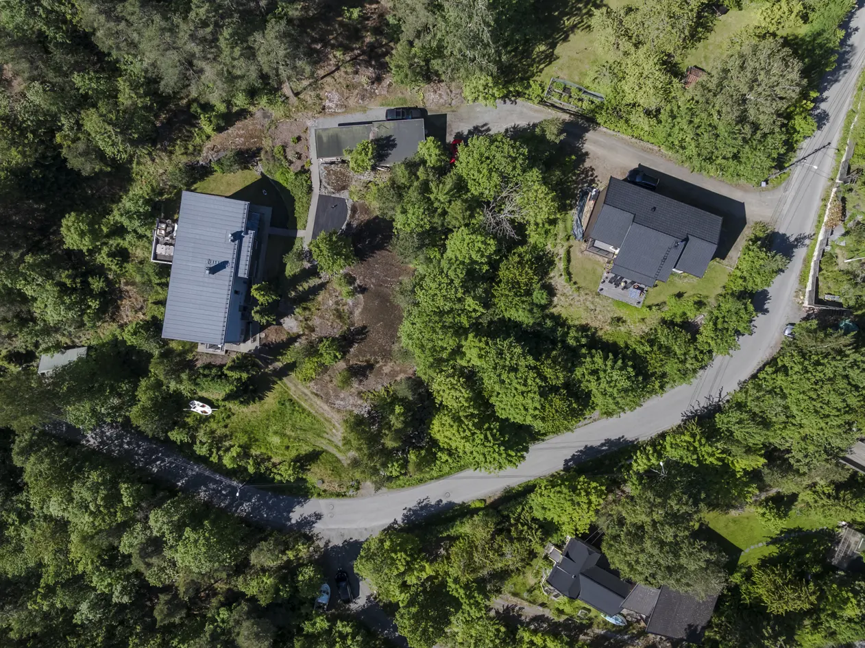 Naturskjønn tomt nær Fjordvangen brygge - 19% BYA av ca. 900 kvm. tomt - Bilvei helt frem - Regulert for enebolig photo 4