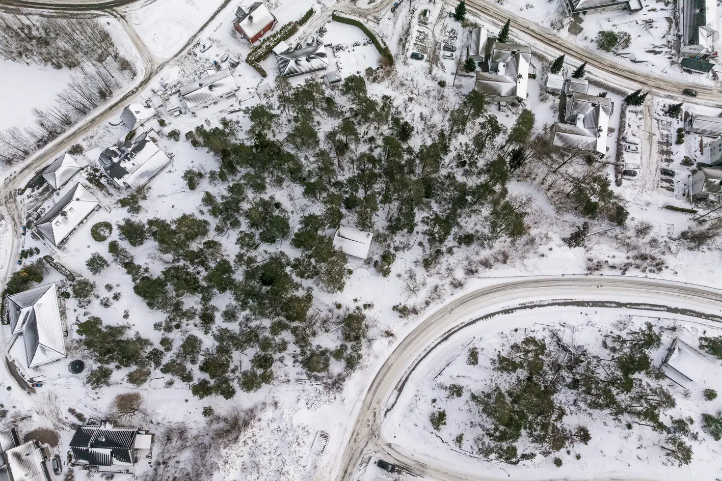 Unik utsiktstomt med store muligheter på Roppestadkollen – 2 451 m² med utviklingspotensial. Barnevennlig område. photo 5