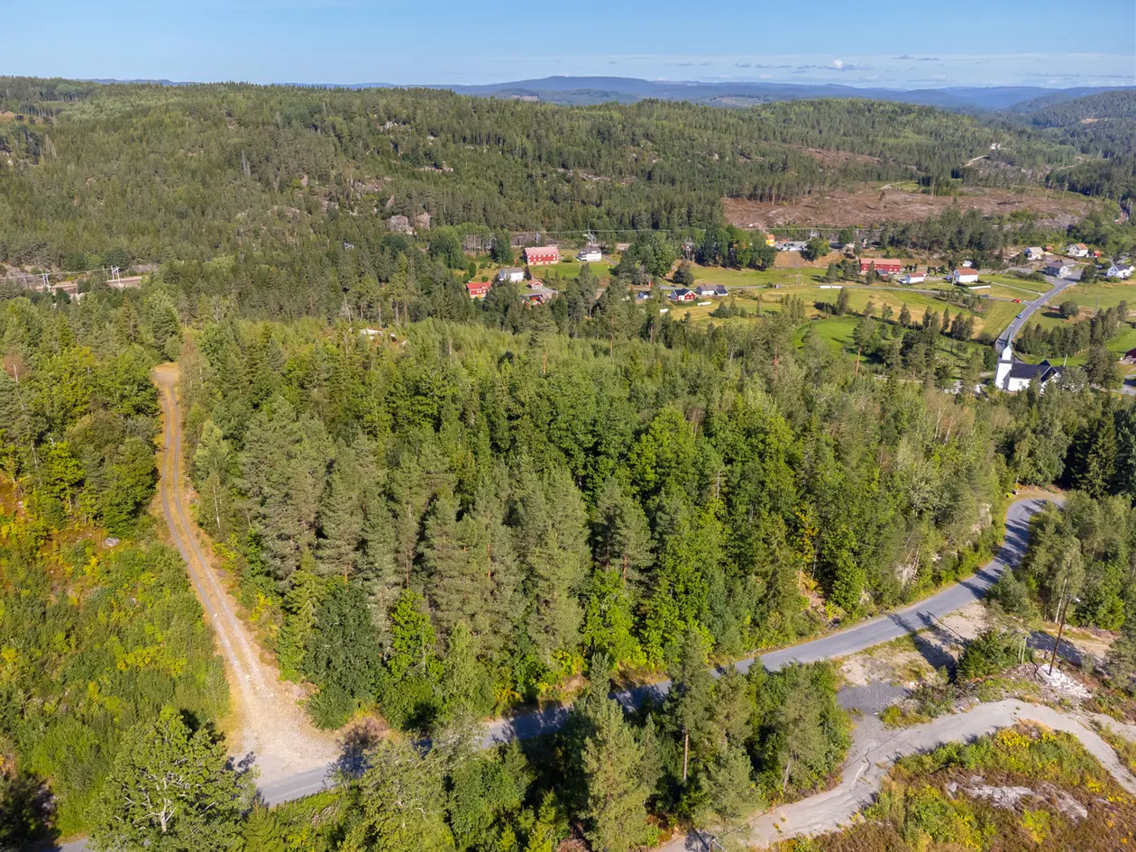 Ny pris! Kjørkeliheia - Ferdig regulert boligområde med 13 boligtomter - Selges som råtomt photo 1