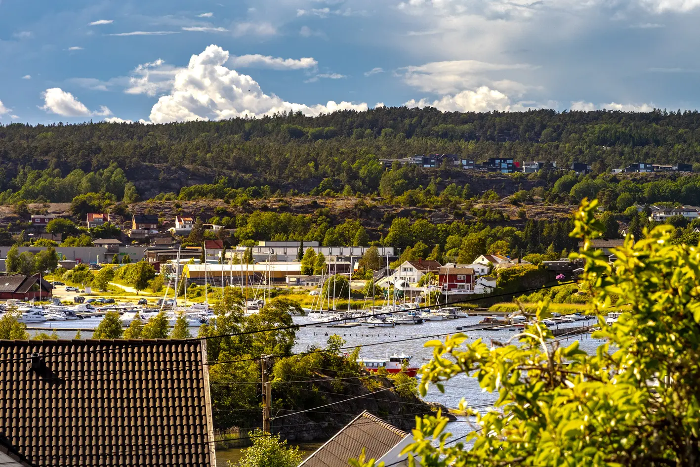 Et lite hus med stor personlighet - nyoppusset enebolig med 2 uteplasser, kveldssol og vakker utsikt photo 3