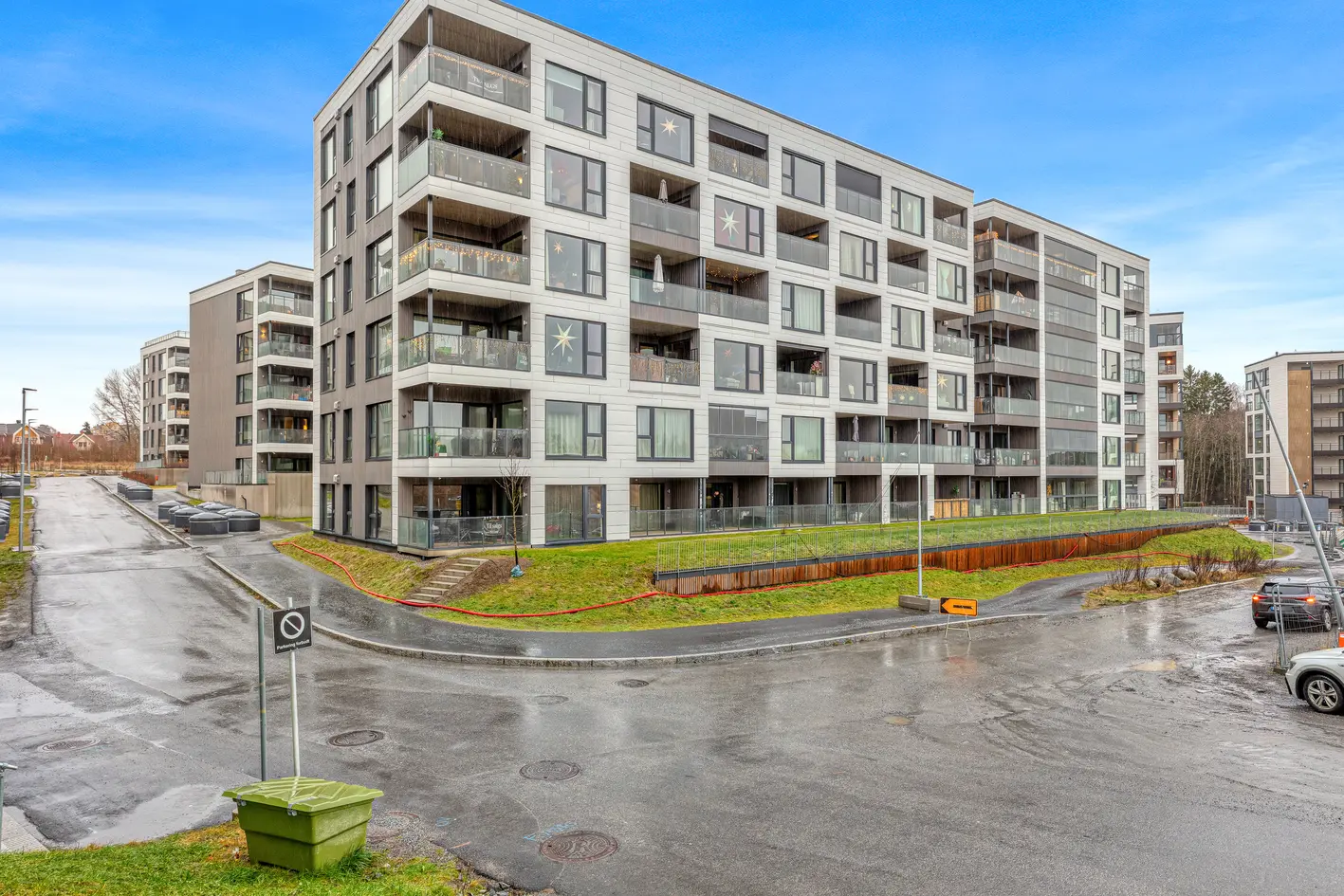 Moderne 2-roms fra 2022 | Garasjeplass med elbillader | Lave fellesutgifter  | Vestvendt balkong