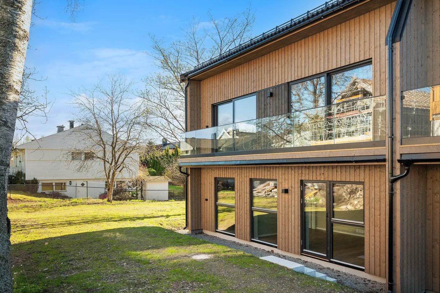 Helt ny Townhouse med dobbelgarasje | BRA 224 | Hybel | 5 sover, 4 bad & 3 stuer 