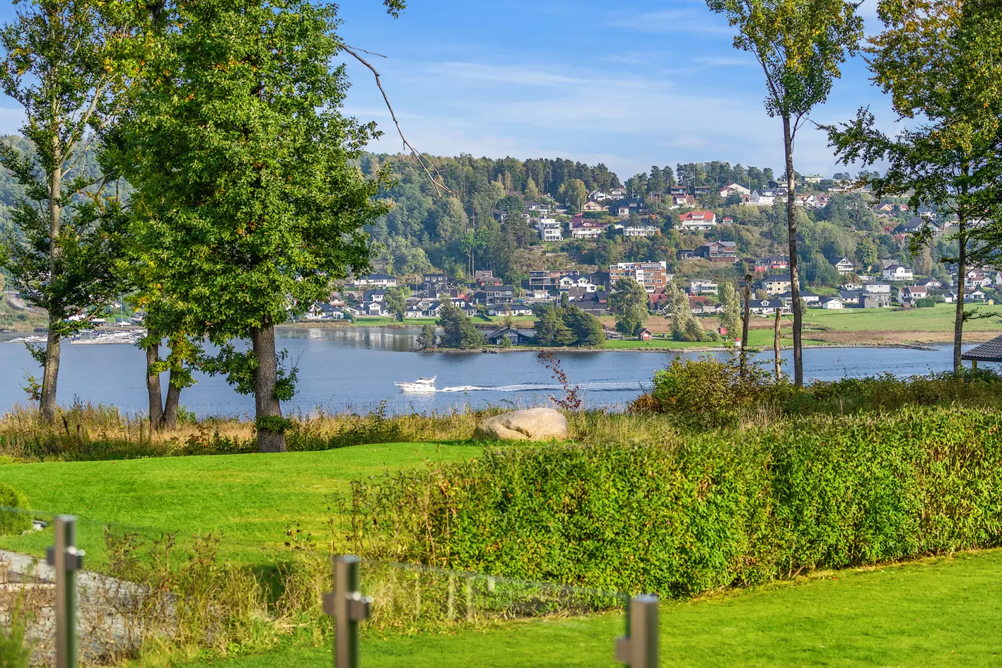 Rakkevik - Nydelig enebolig med flott sjøutsikt - 2 bad(2020) - 3(4) soverom - Nærhet til badestrand - Ingen boplikt! photo 3