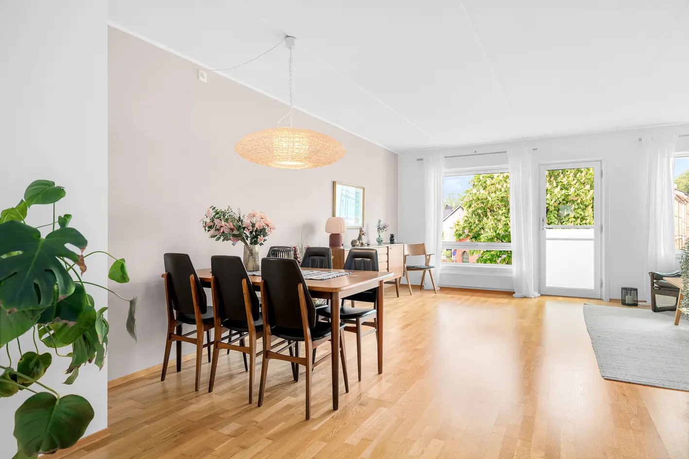 Lekker 3-R med god standard fra 2008 I Romselig sydvendt terrasse på 15m² I Garasjeplass*|Heis I IN-ordning photo 5