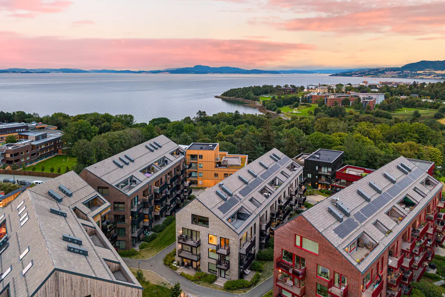 Strøken & stor 3-roms med en svært attraktiv beliggenhet på Leangenbukta- Byggeår 2023 - Umiddelbar nærhet til Ladestien photo 2