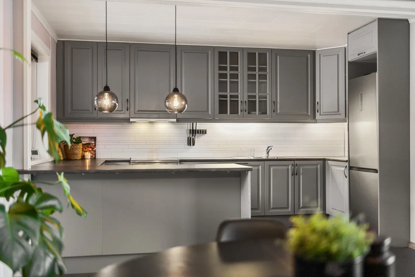 Lyst og innbydende rekkehus med moderne standard og praktisk planløsning | Solrike uteplasser og hage | Barnevennlig photo 4