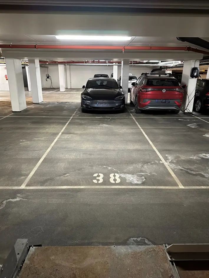 Garasjeplass i nyere og luftig anlegg | Mulighet for elbillader | Kameraovervåkning photo 3