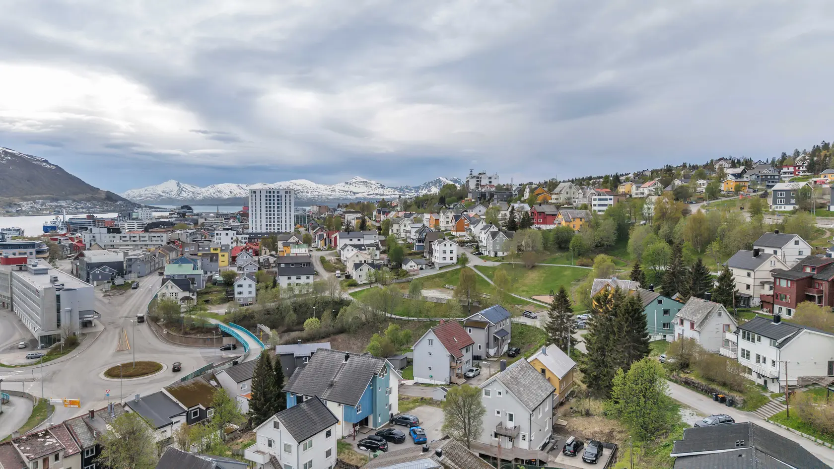 Innholdsrik halvpart av tomannsbolig | Garasje | Stor terrasse | Mulighet for utleie - View 5