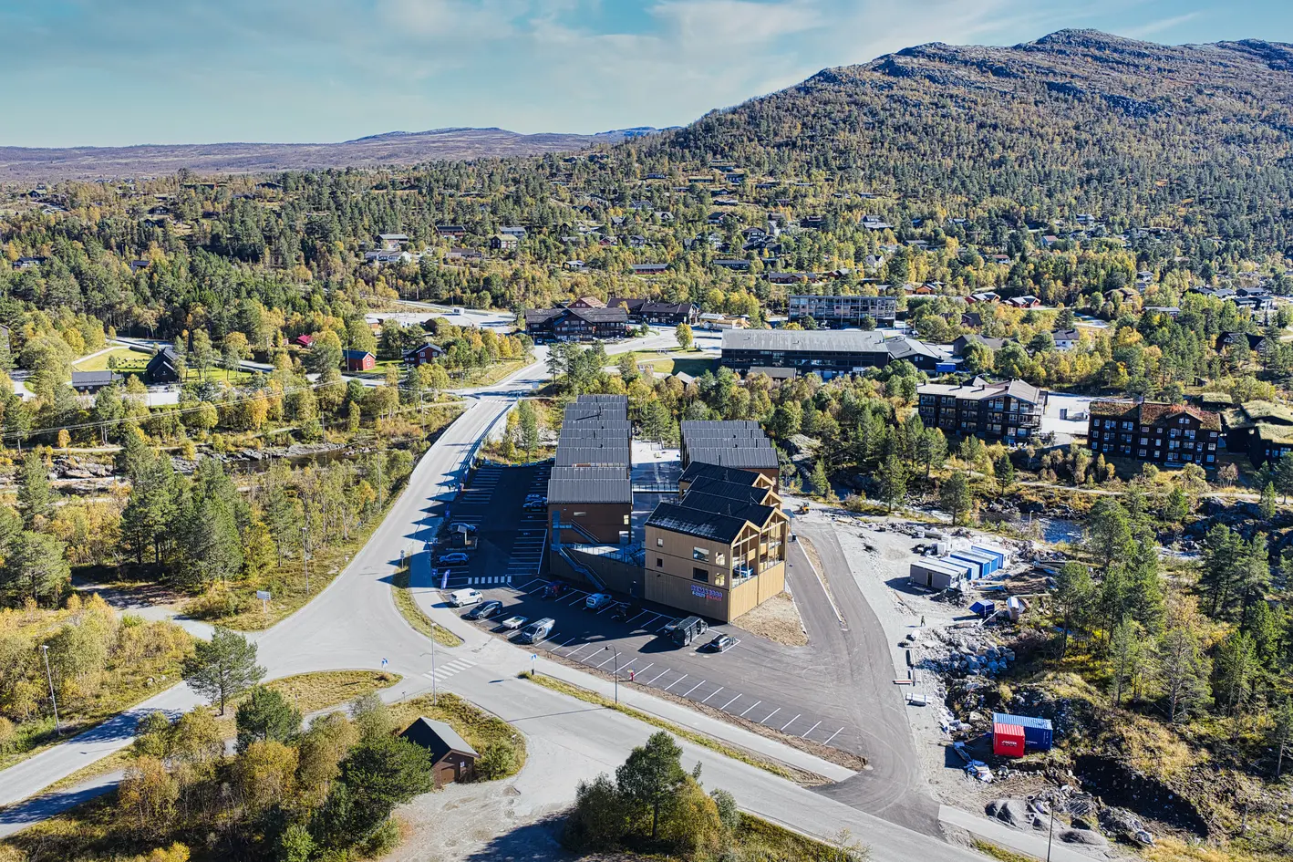 Hovdegrend | 19 SOLGT - 32 prosjekterte selveierleiligheter under oppføring midt i smørøyet på Hovden photo 5