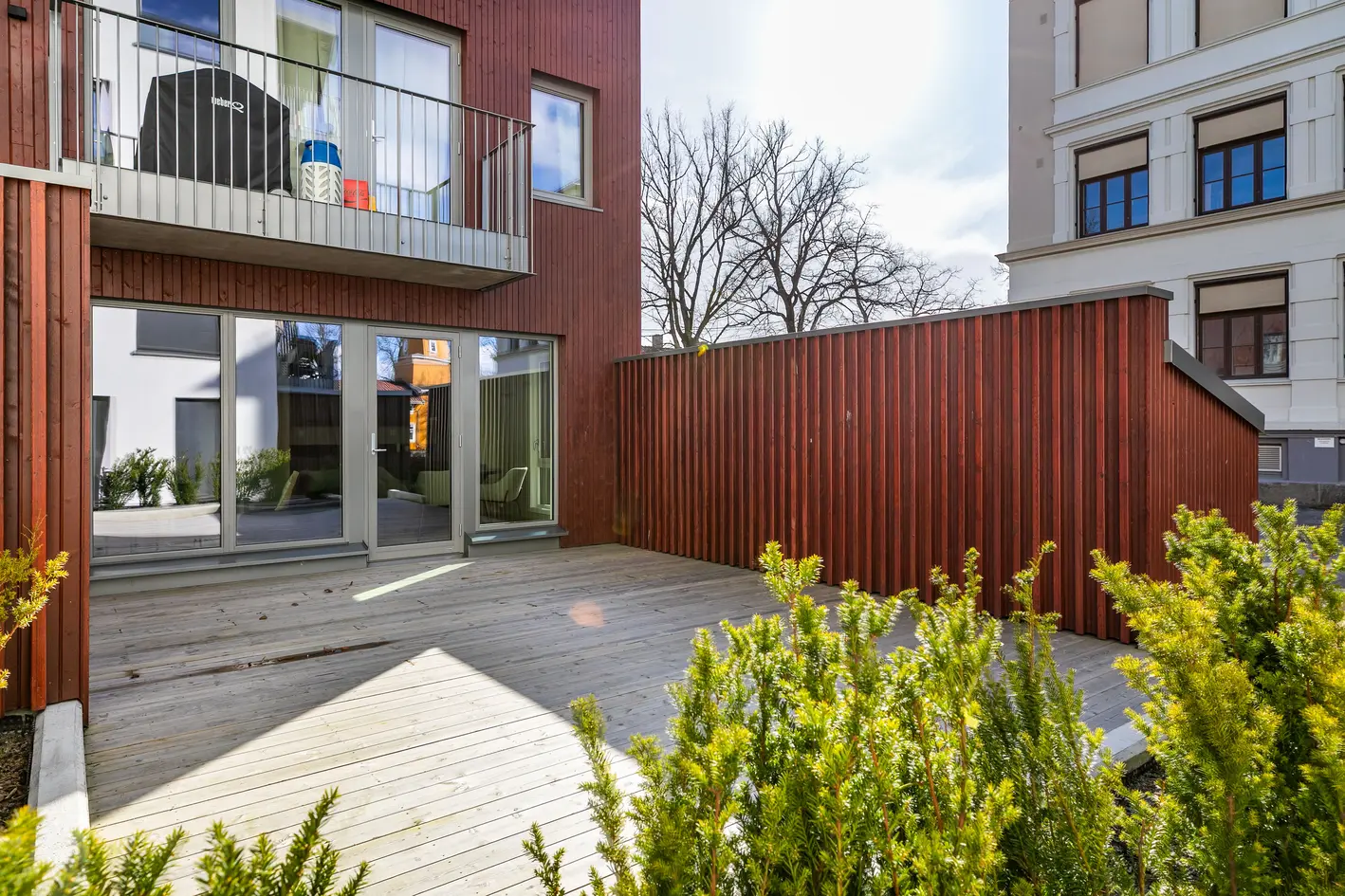 Meget attraktiv 3-roms endeleilighet med over 30 kvm. terrasse. Vannbåren varme. Garasje. Ny i 2025 - flytt rett inn! photo 4