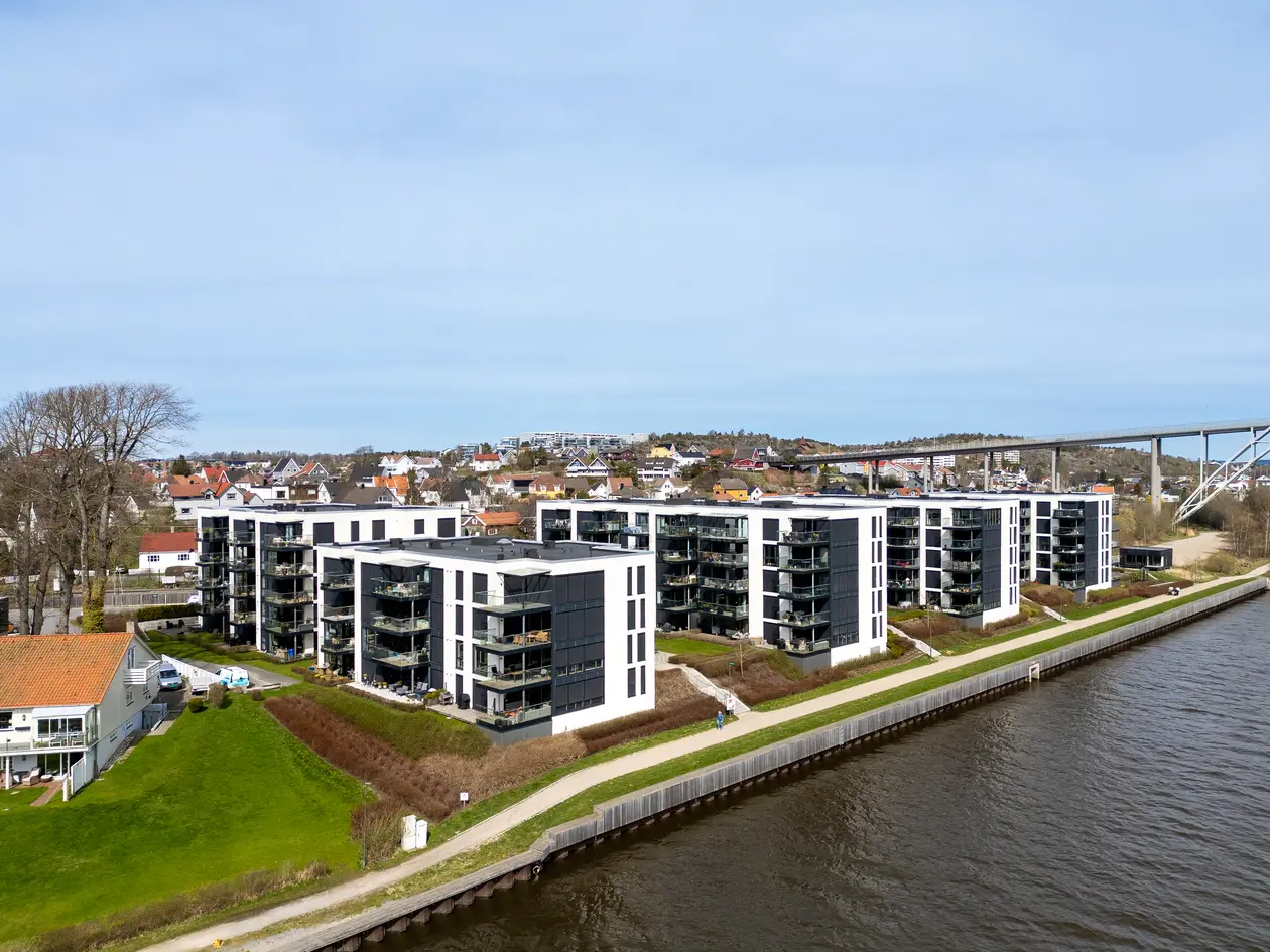 Bellevue Brygge, Cicignon - Romslig leilighet med gode solforhold og velfungerende planløsning. Balkong og parkering. - Bilde 2