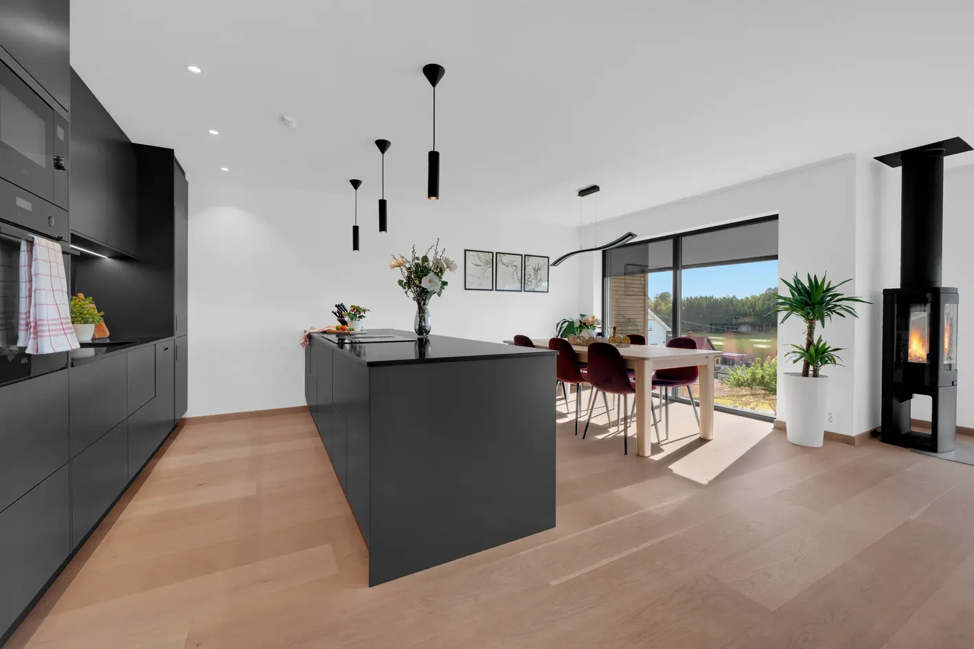12 min til Oslo S | Moderne nybygg fra 2022 | Energimerke B | 49 m² takterrasse m/ panoramautsikt photo 5