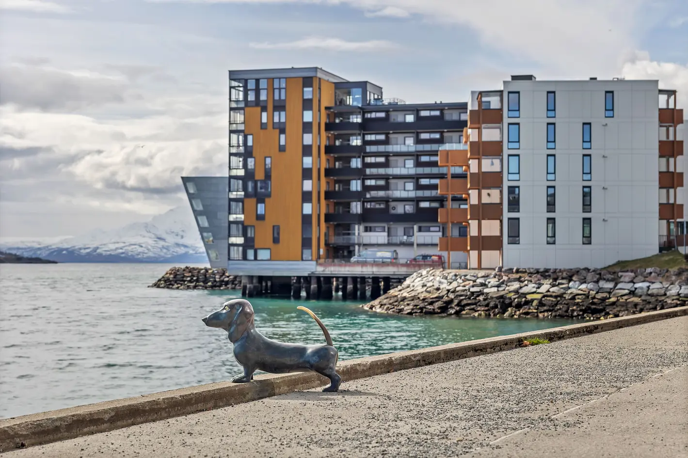 Ny pris! - Unik toppleilighet med solrike terrasser og panoramautsikt på Strandkanten. Privat heisadkomst og parkering. photo 1